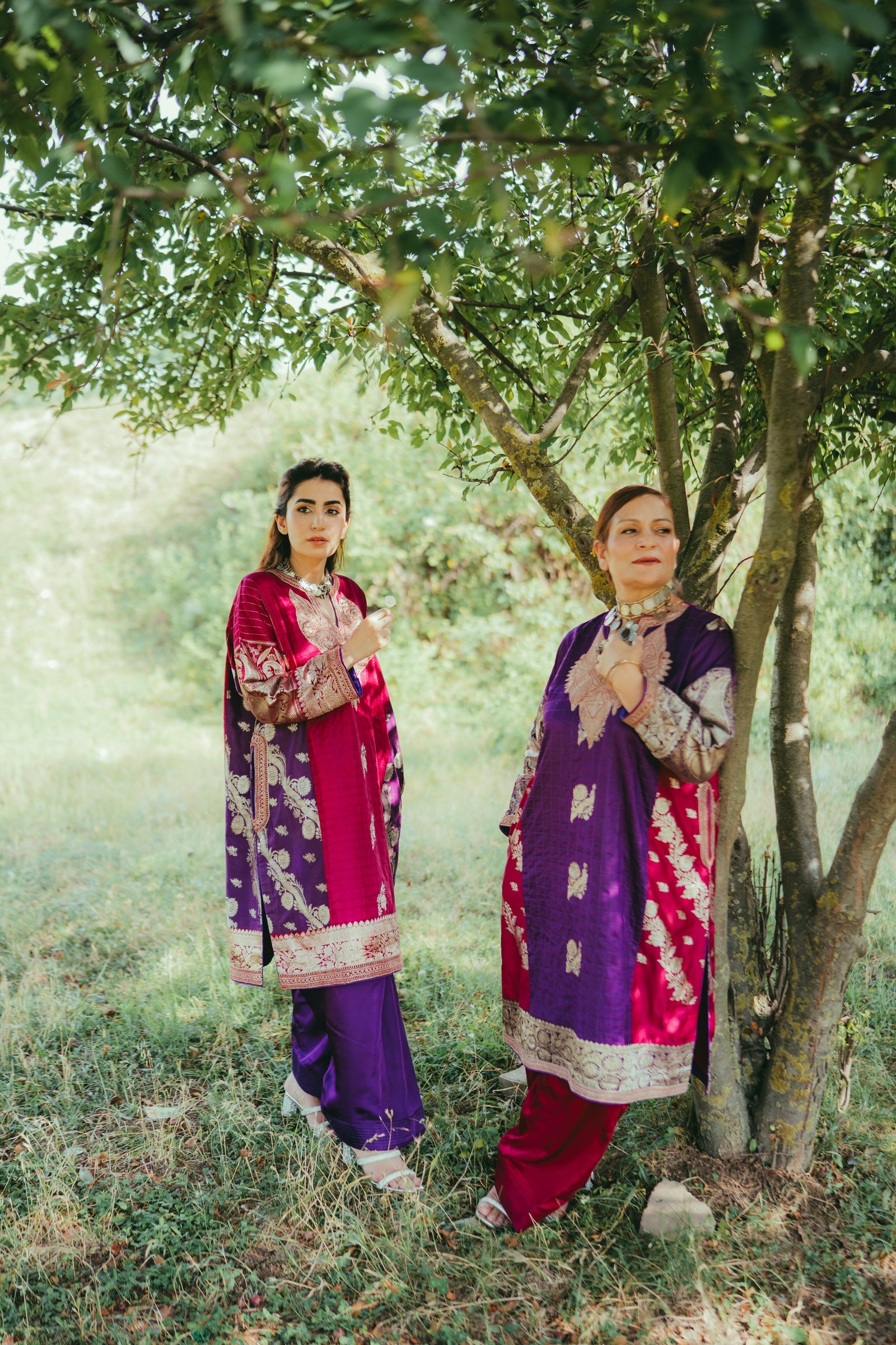 Dual-Tone Banarasi Zari Phiran with Farshi Salwar