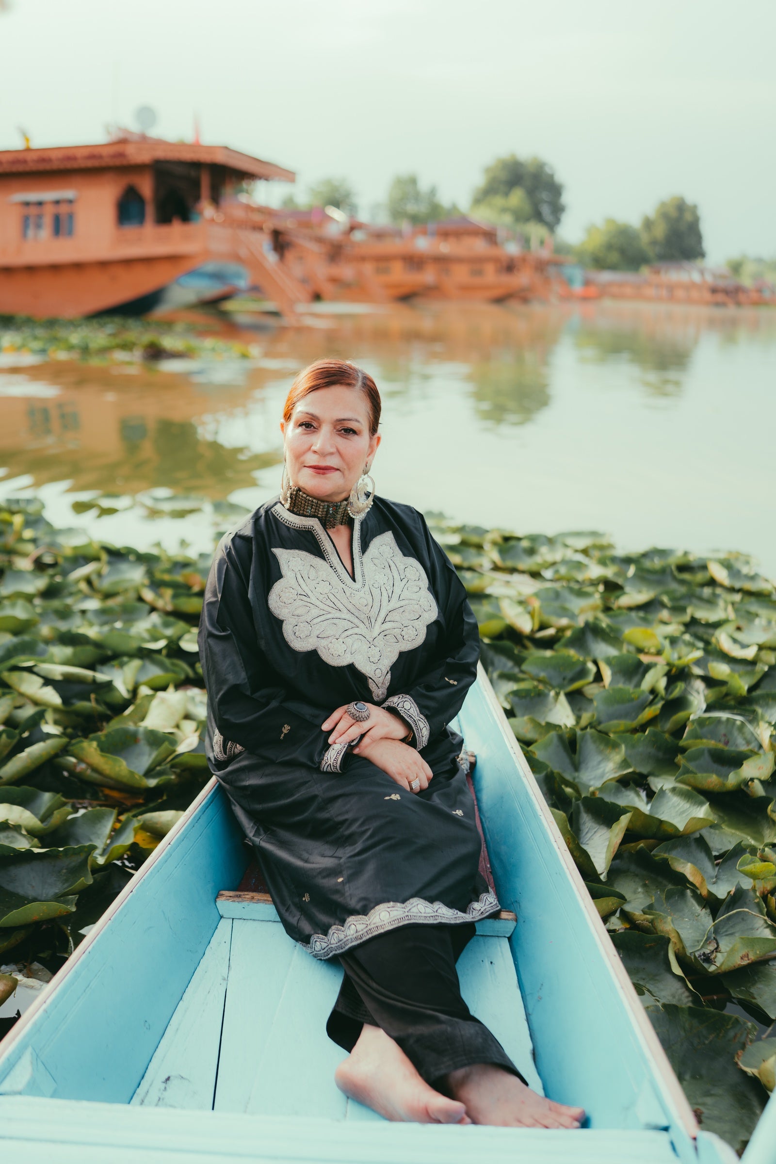 Handwoven silk phiran with vintage tilla