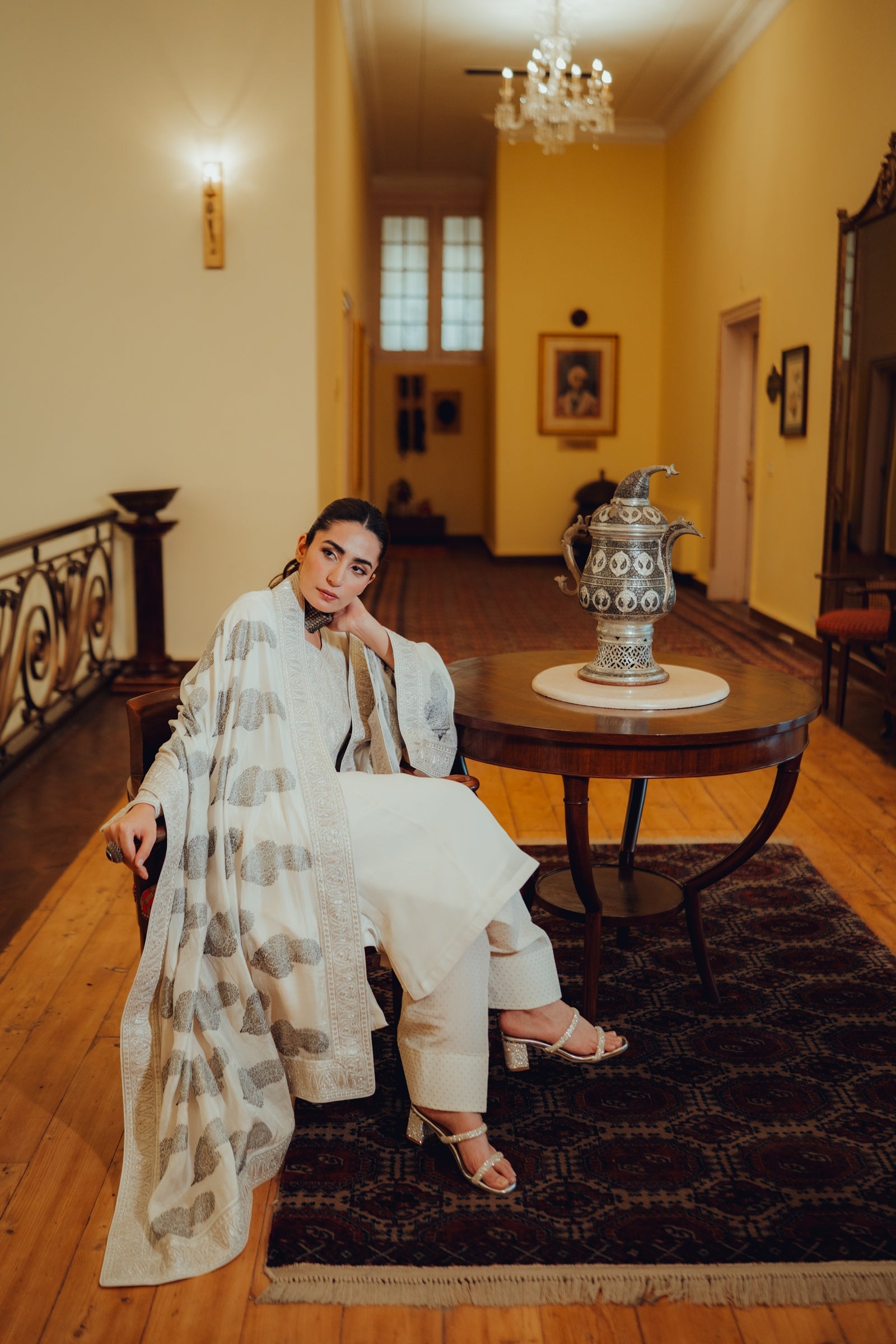 White Kashmiri Chinon Tilla Suit