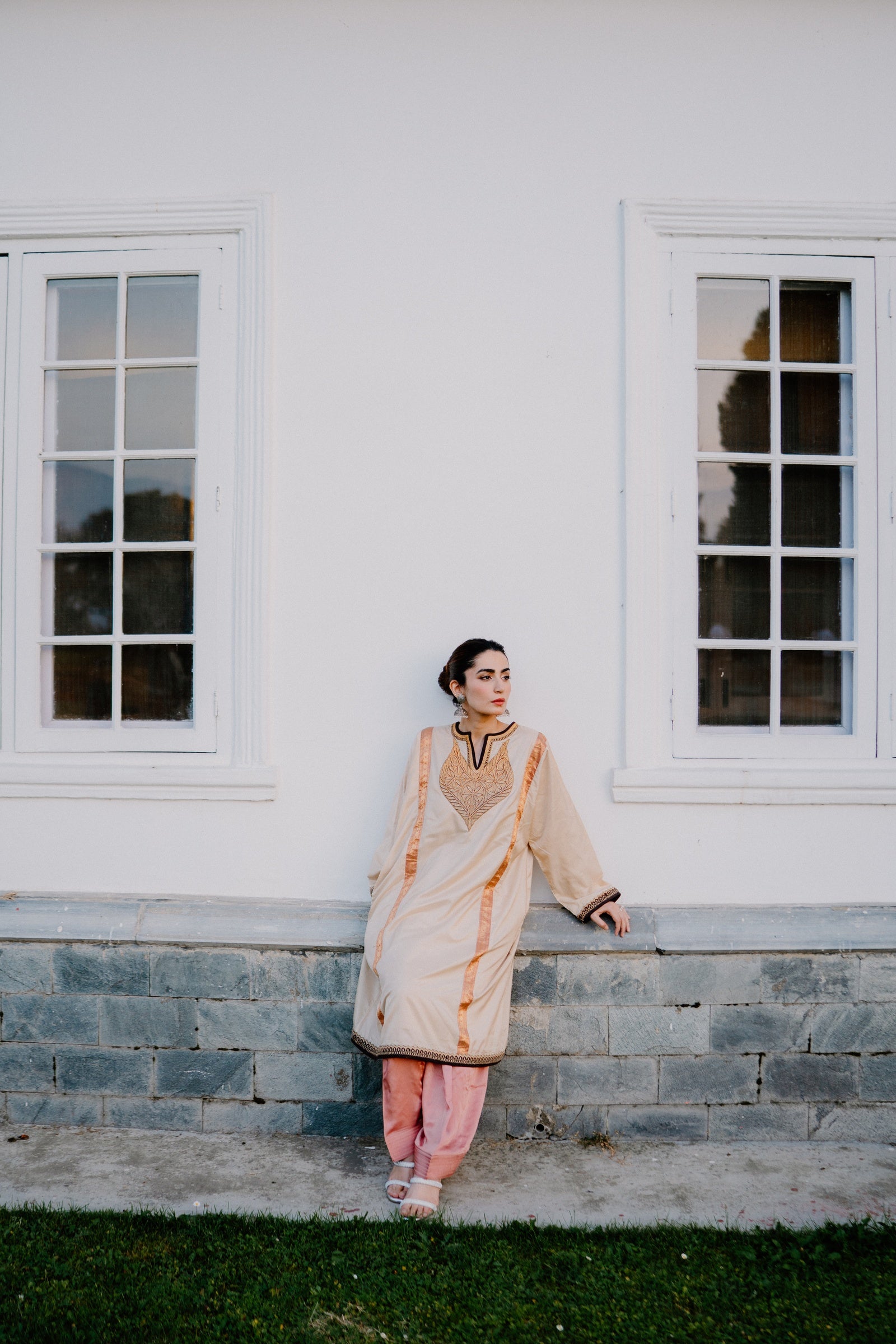 Banarasi Phiran Set with Rose Gold Tilla