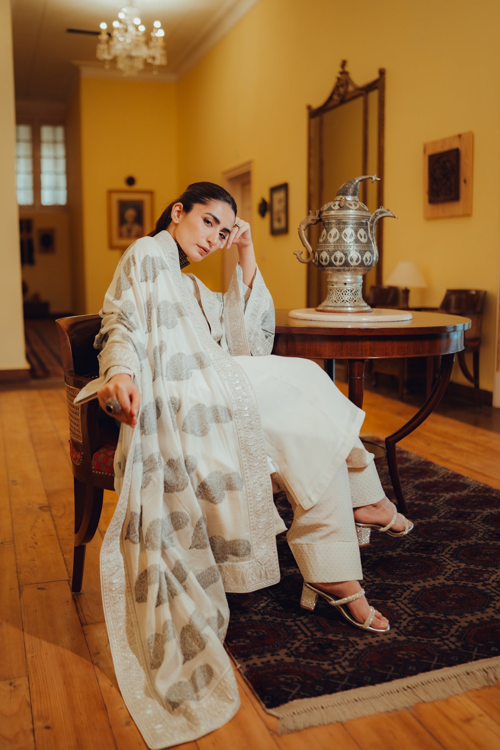 White Kashmiri Chinon Tilla Suit