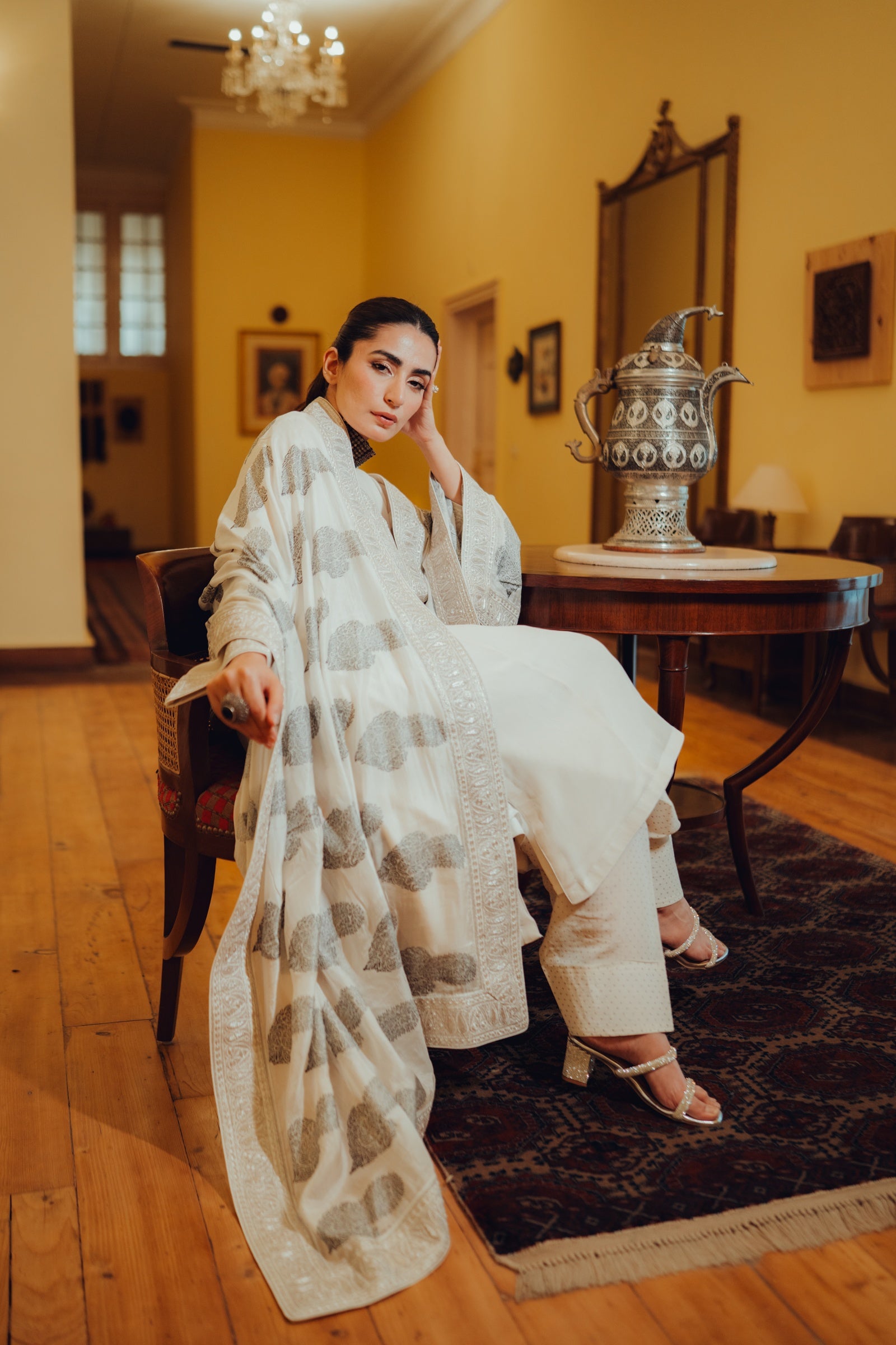 White Kashmiri Chinon Tilla Suit