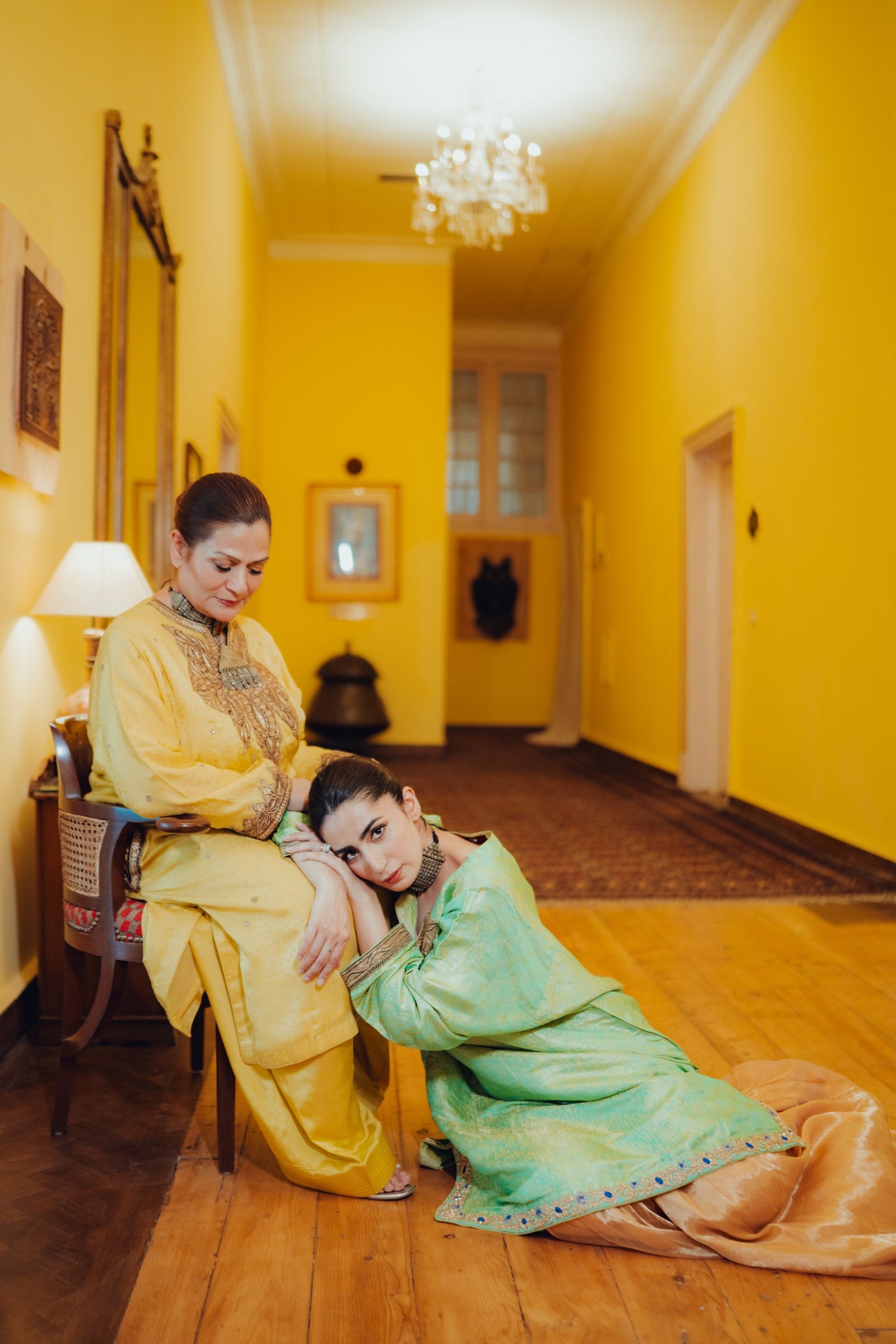 Sea-Green Jamawar Phiran Set with Golden Tilla