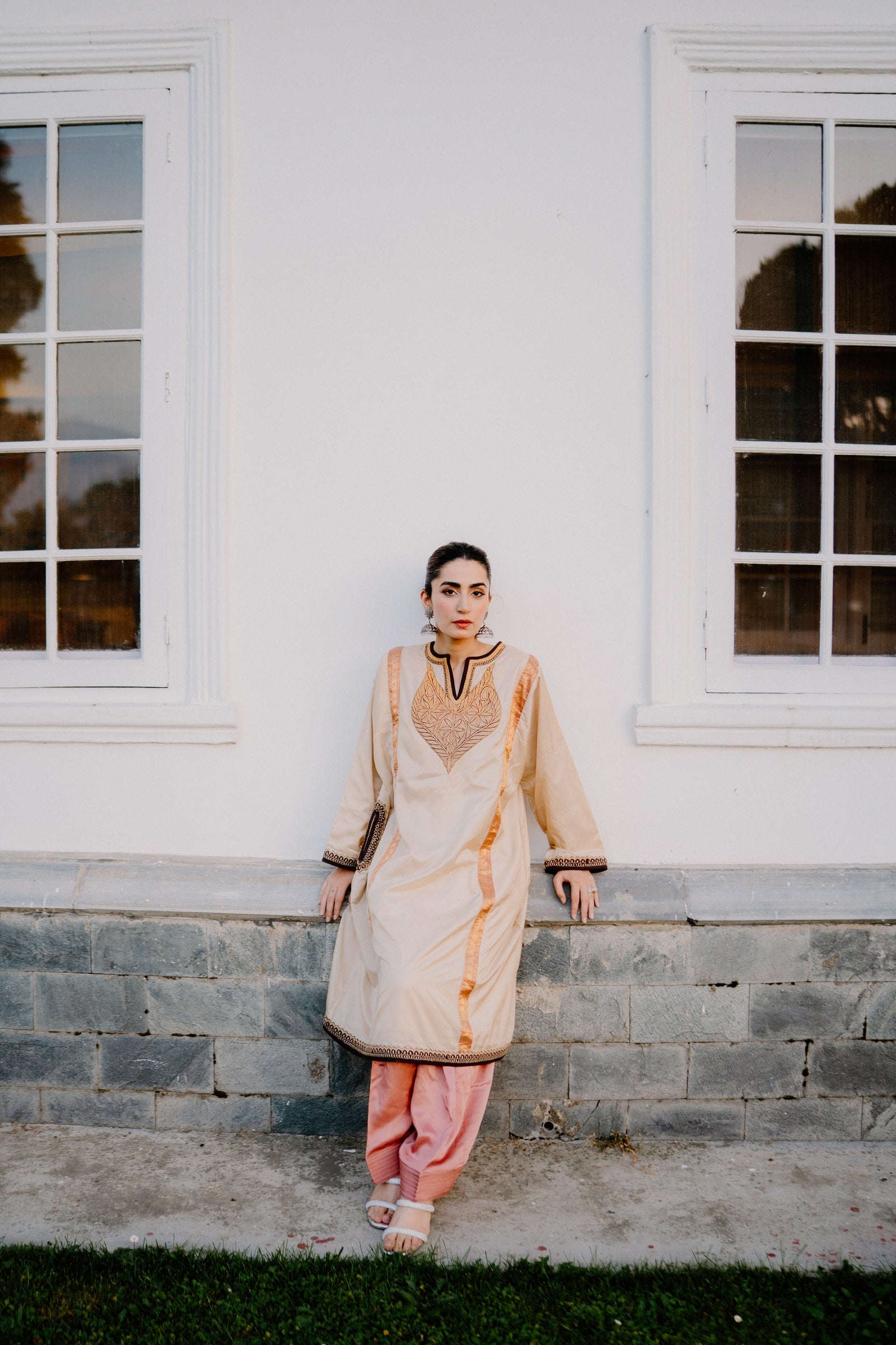 Banarasi Phiran Set with Rose Gold Tilla