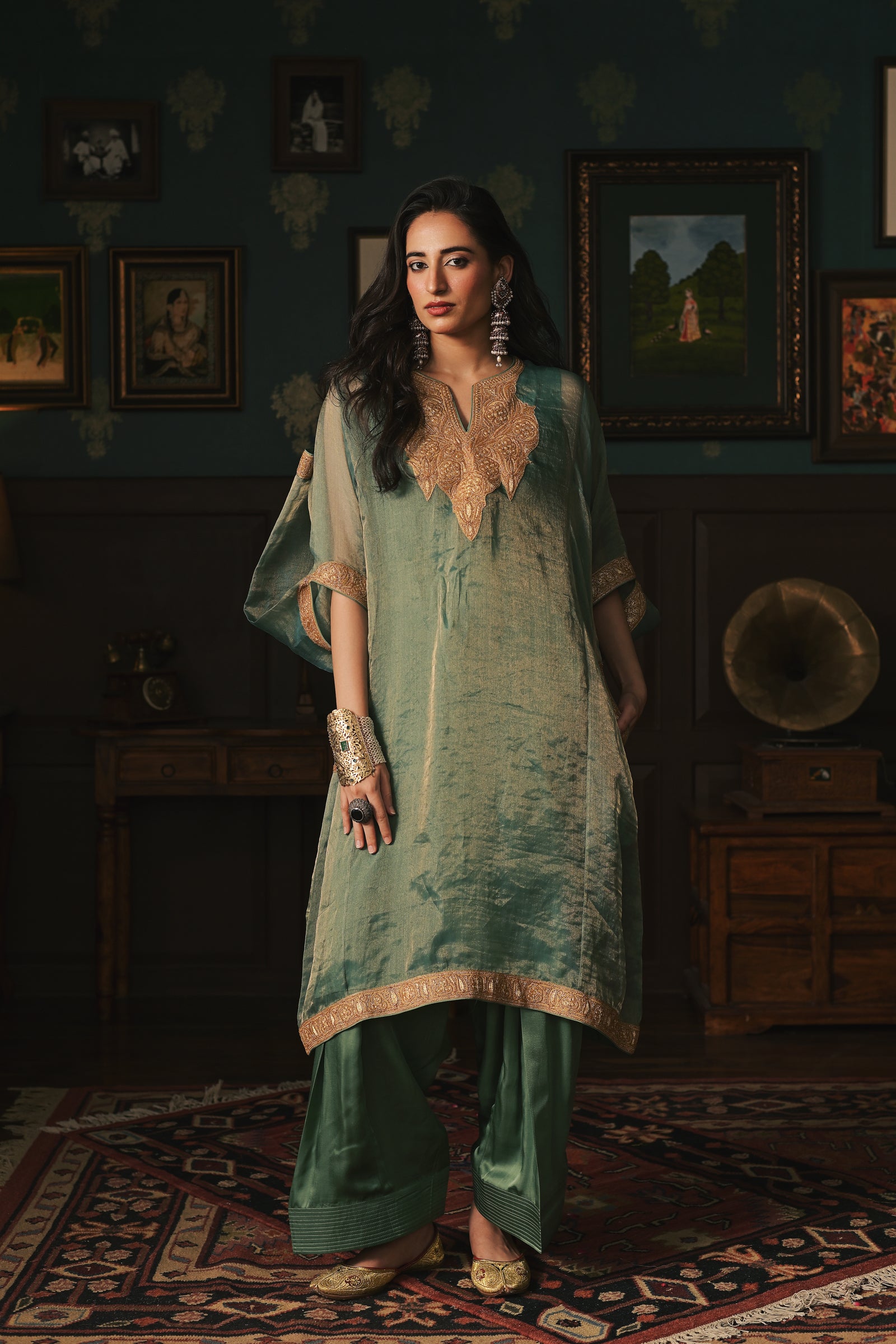 Khurabdar Phiran Set